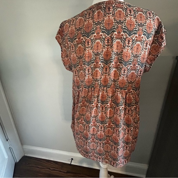 DR2 Women's Blouse - Brown and Black Pattern - Picture 2 of 3